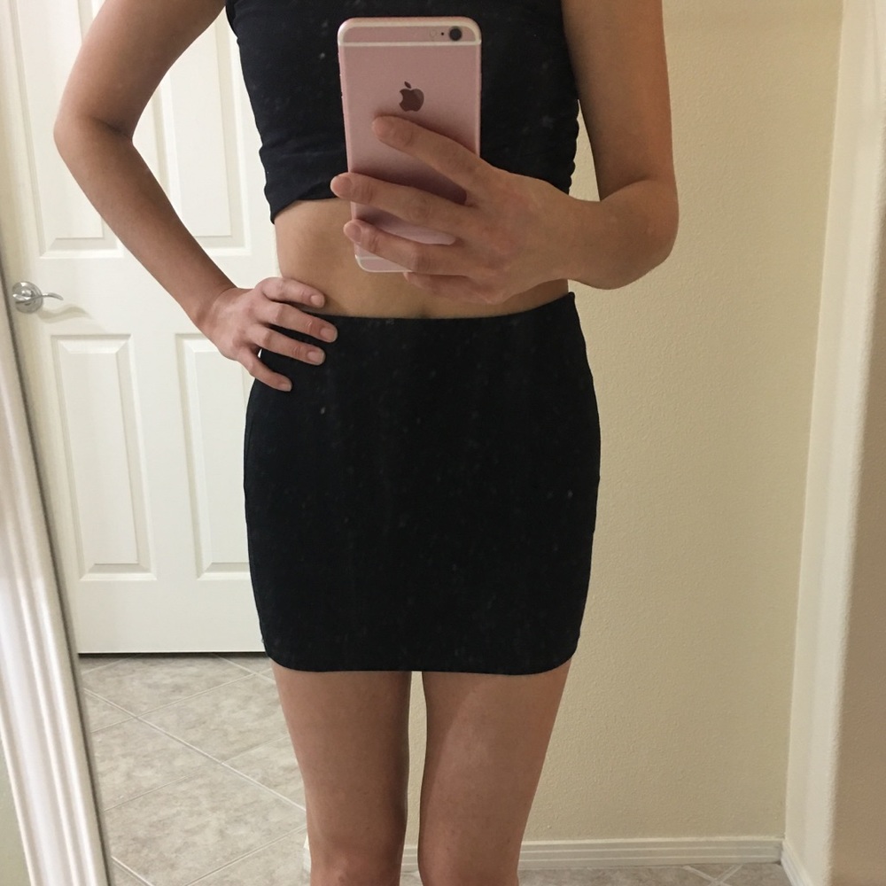 Black Zara skirt